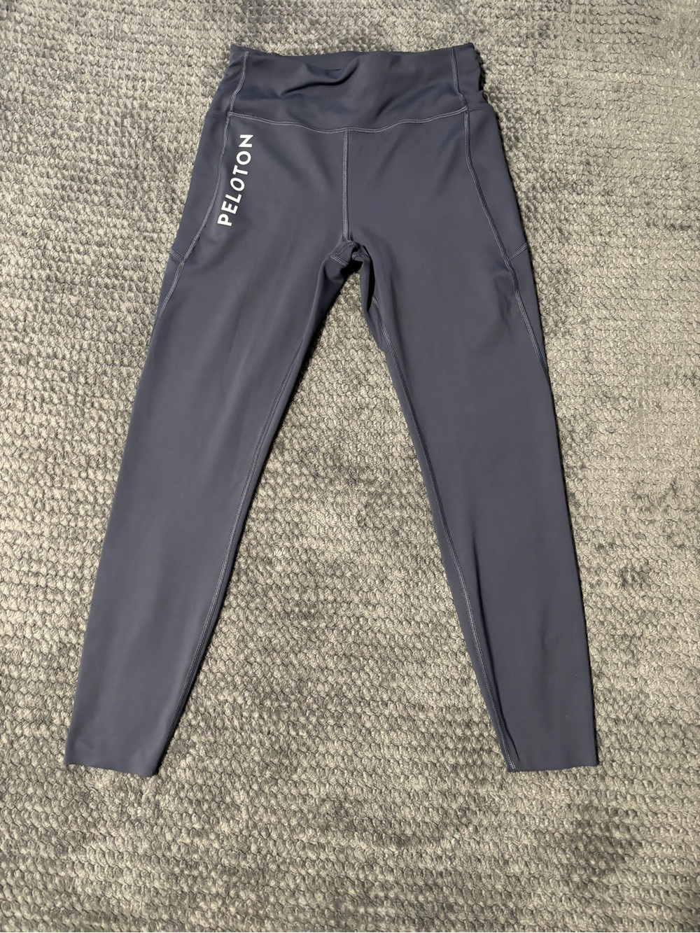 Peloton Navy Performance High-Waist Leggings Size M